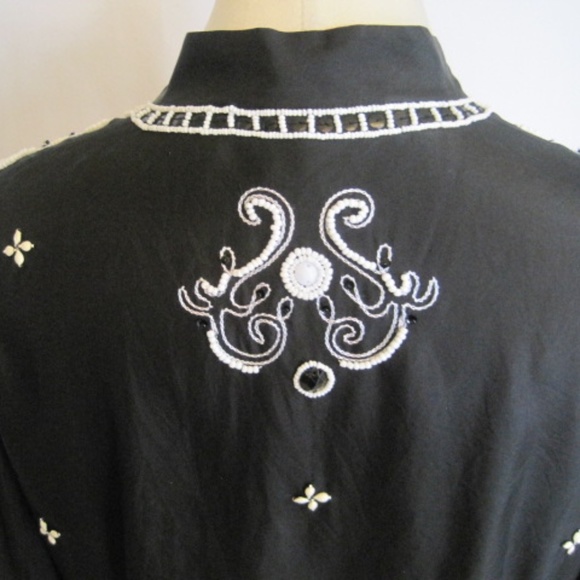 LAFAYETTE 148 New York Silk Blouse - Picture 6 of 8